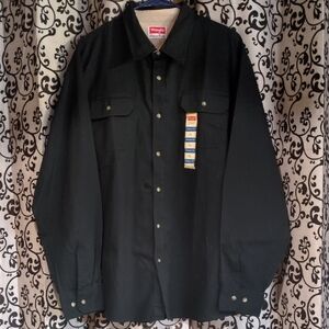 Wrangler Men's Relaxed Fit Long Sleeve Black Cotton Shirt XL